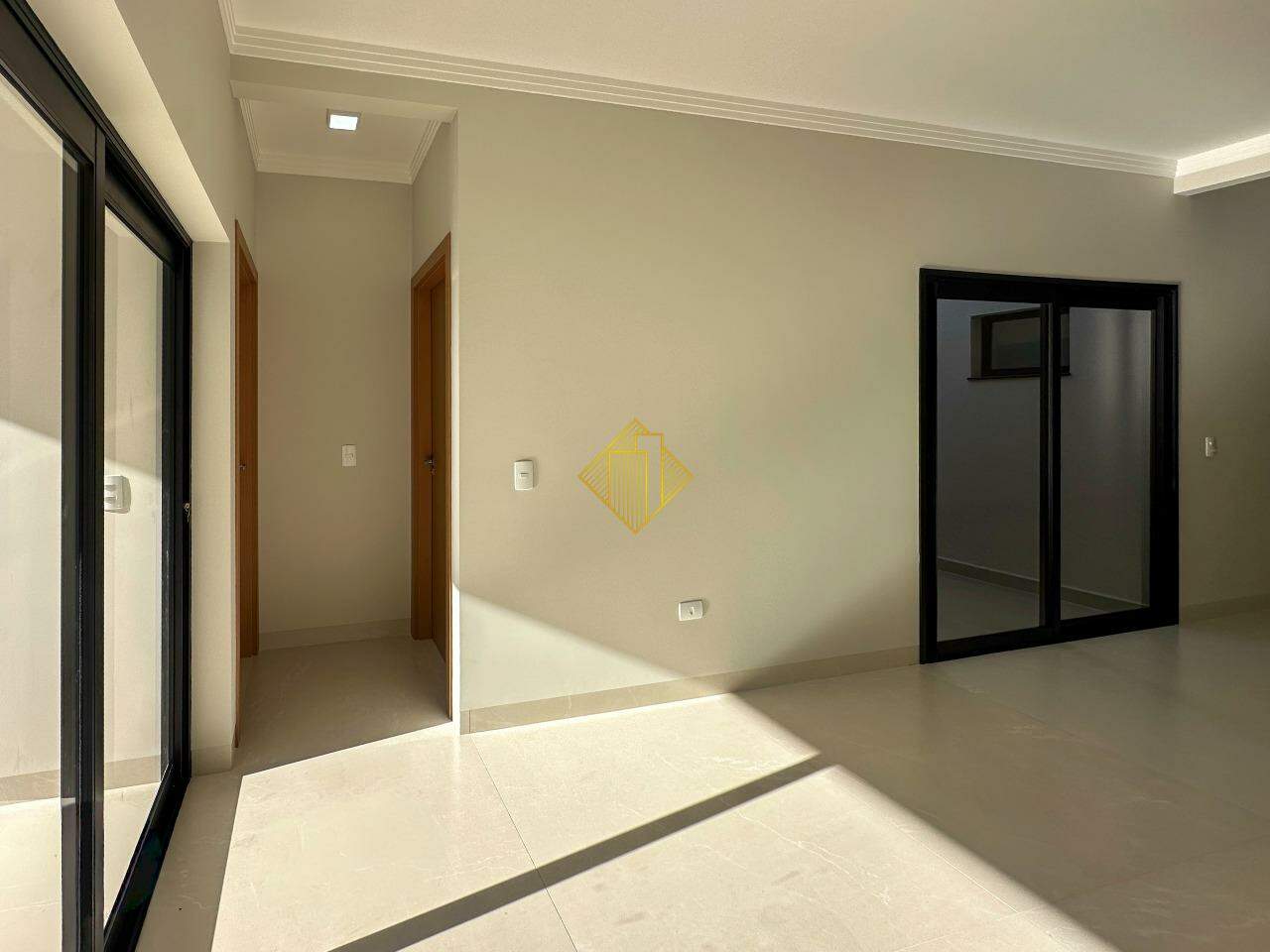 Casa à venda no Santa Felicidade: 