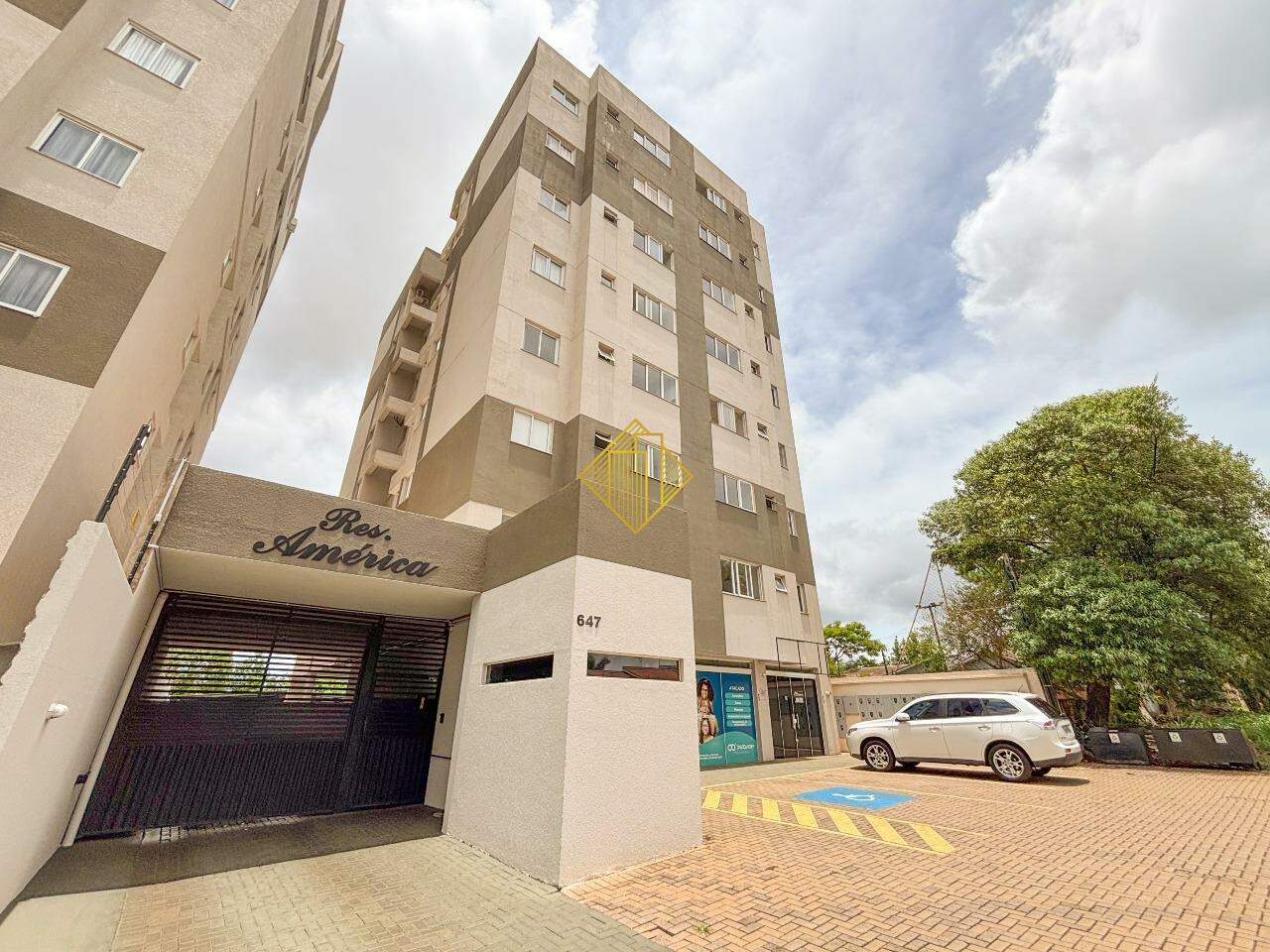 Apartamento para aluguel no Pioneiros Catarinenses: 