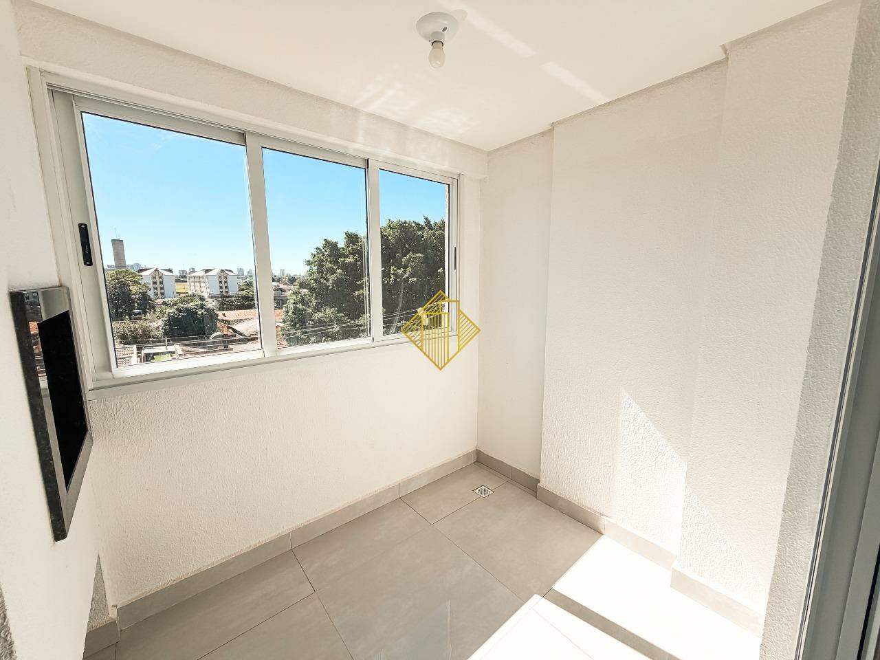 Apartamento para aluguel no Pioneiros Catarinenses: 