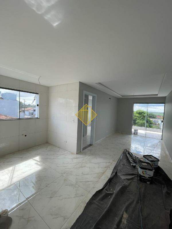 Apartamento à venda no Universitário: 