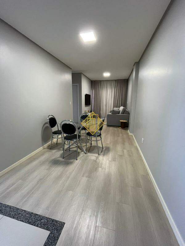 Apartamento para aluguel no Pacaembu: 