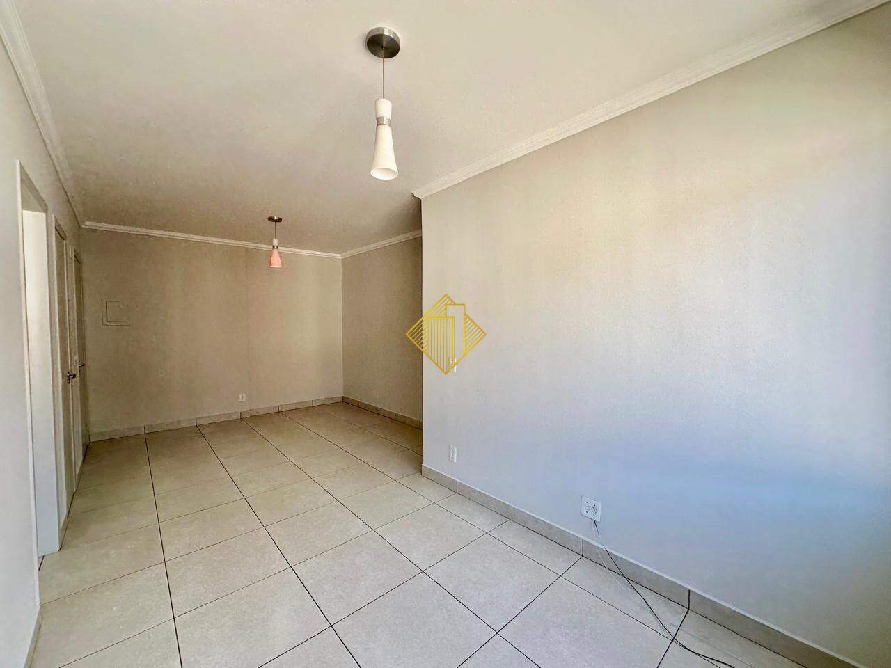 Apartamento para aluguel no Country: 