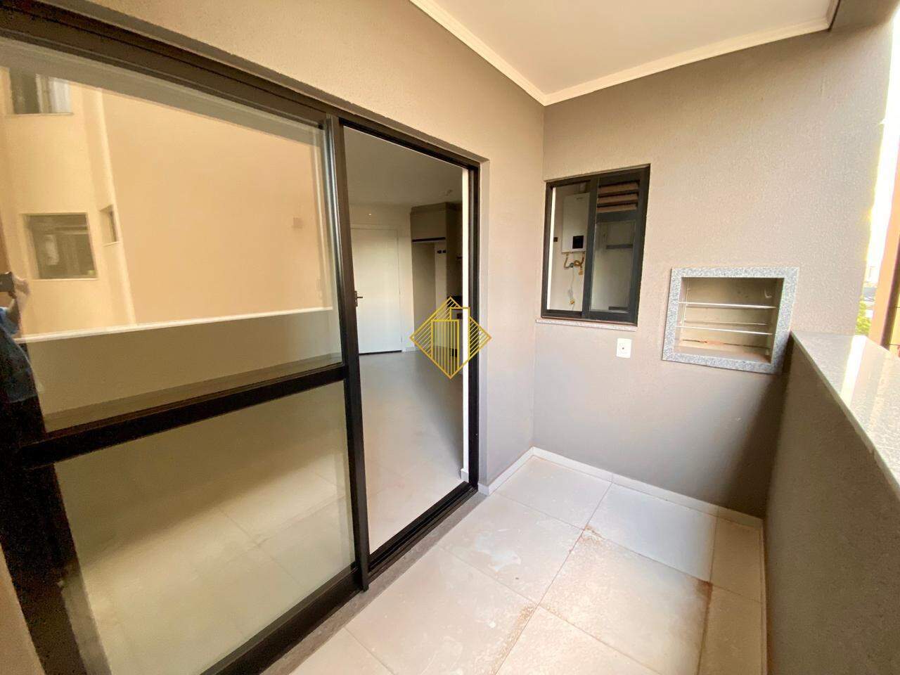 Apartamento para aluguel no Centro: 