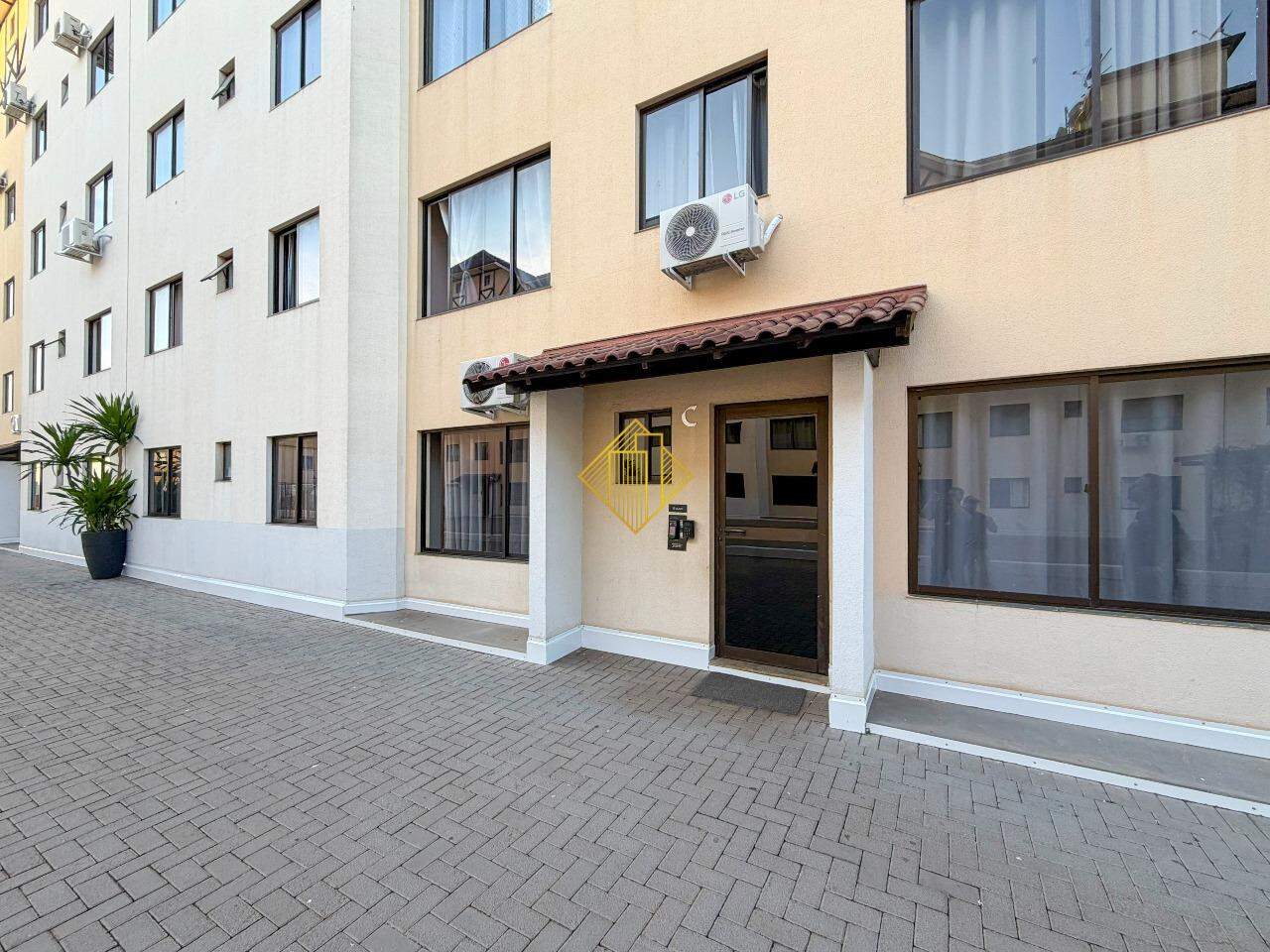 Apartamento à venda no Recanto Tropical: 