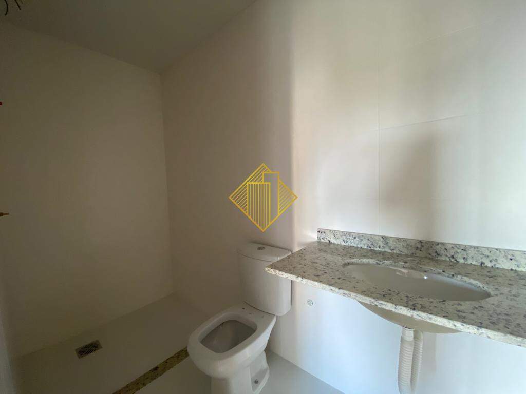 Apartamento para aluguel no Centro: Bwc Suíte