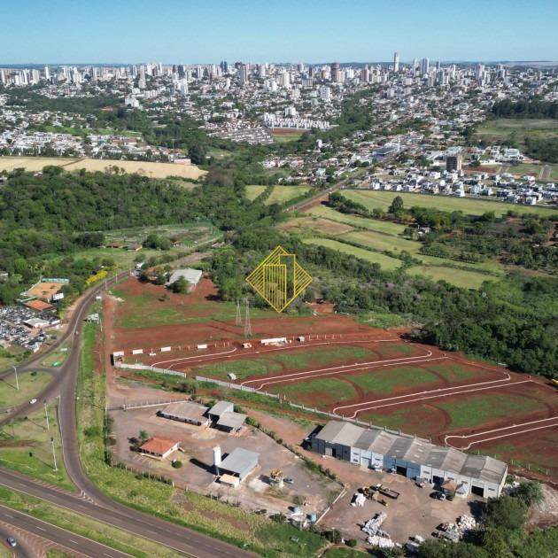 Terreno à venda no Claudete: 