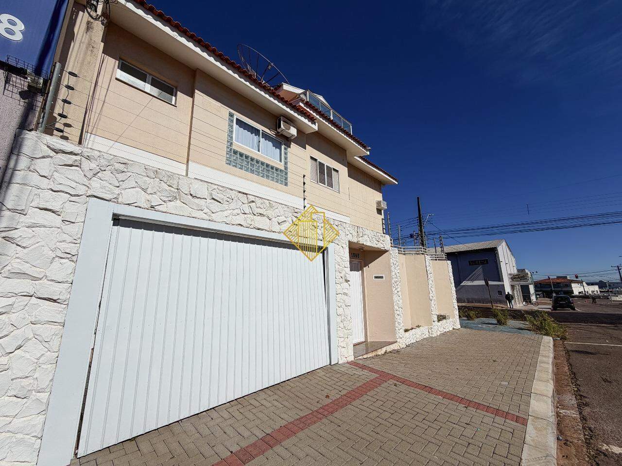 Sobrado para aluguel no Maria Luiza: 