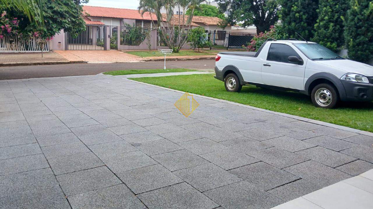 Casa à venda no Recanto Tropical: 