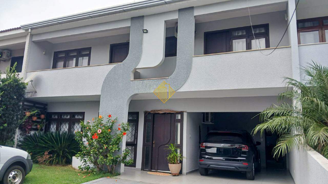 Casa à venda no Recanto Tropical: 