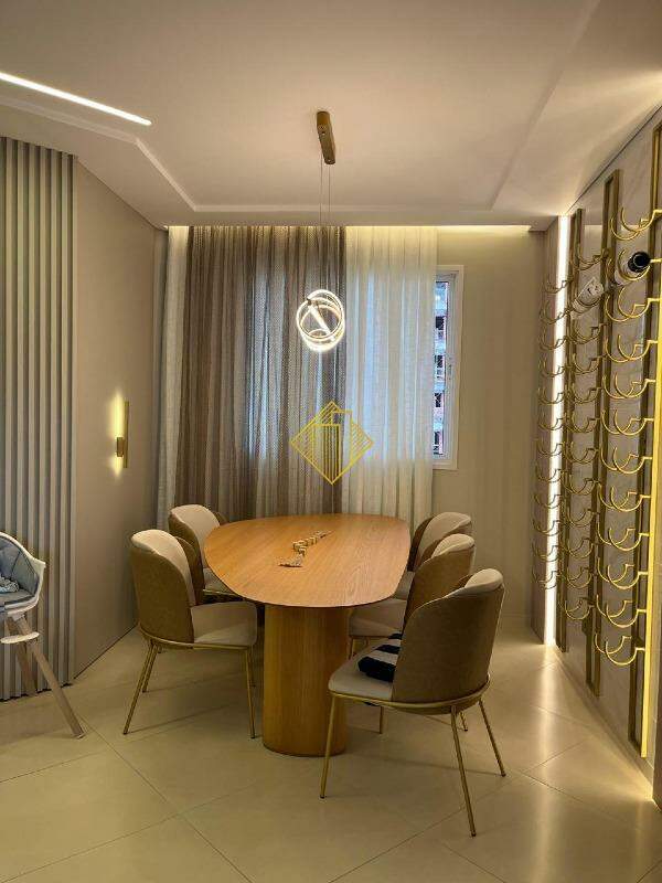 Apartamento à venda no Coqueiral: 