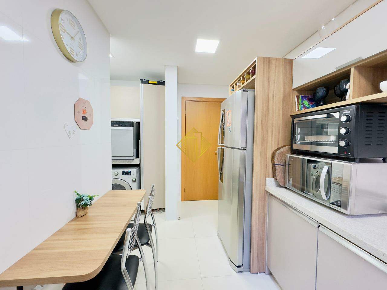 Apartamento para aluguel no Centro: 
