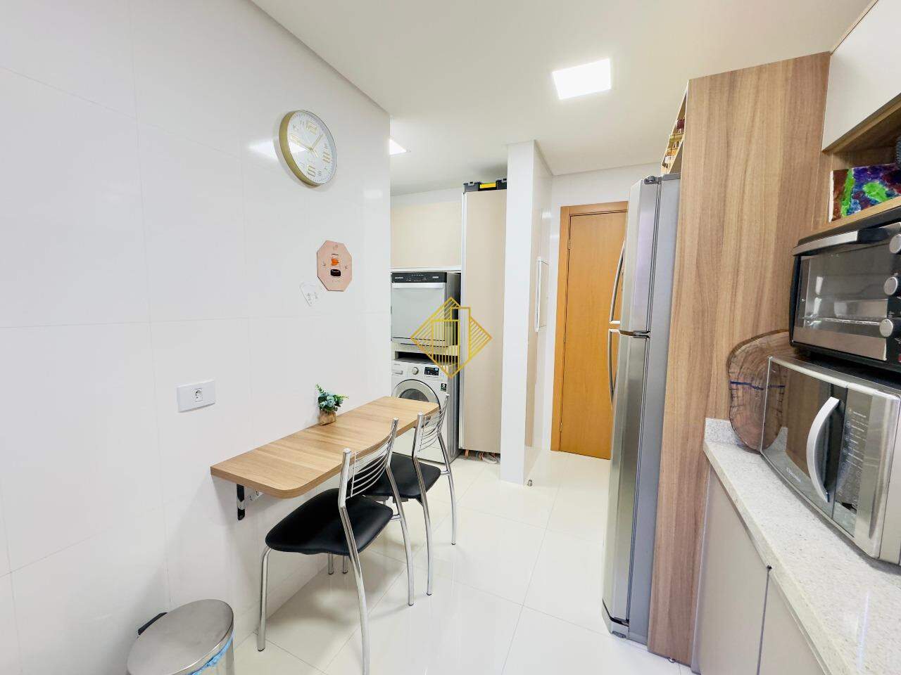 Apartamento para aluguel no Centro: 