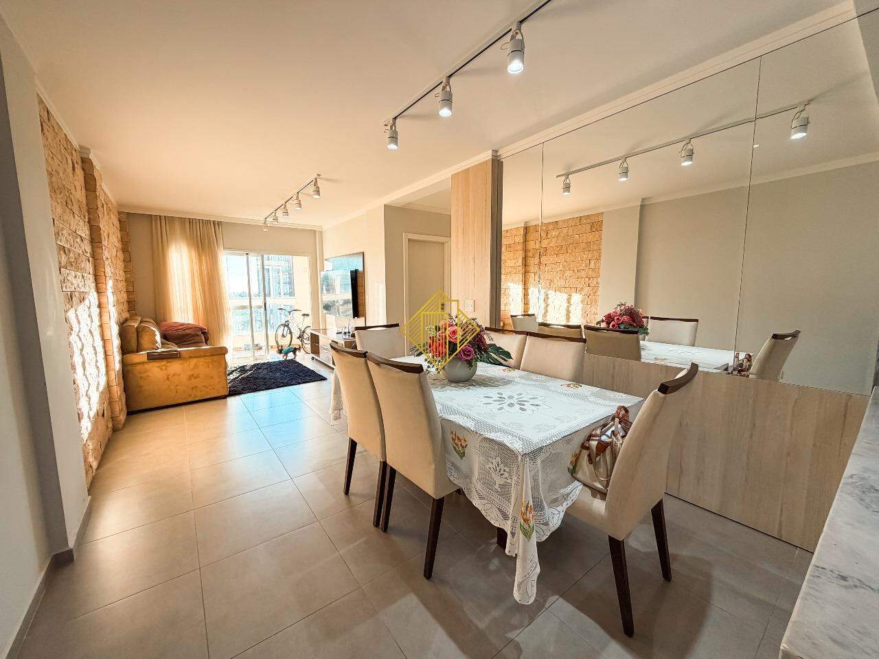Apartamento à venda no Centro: 