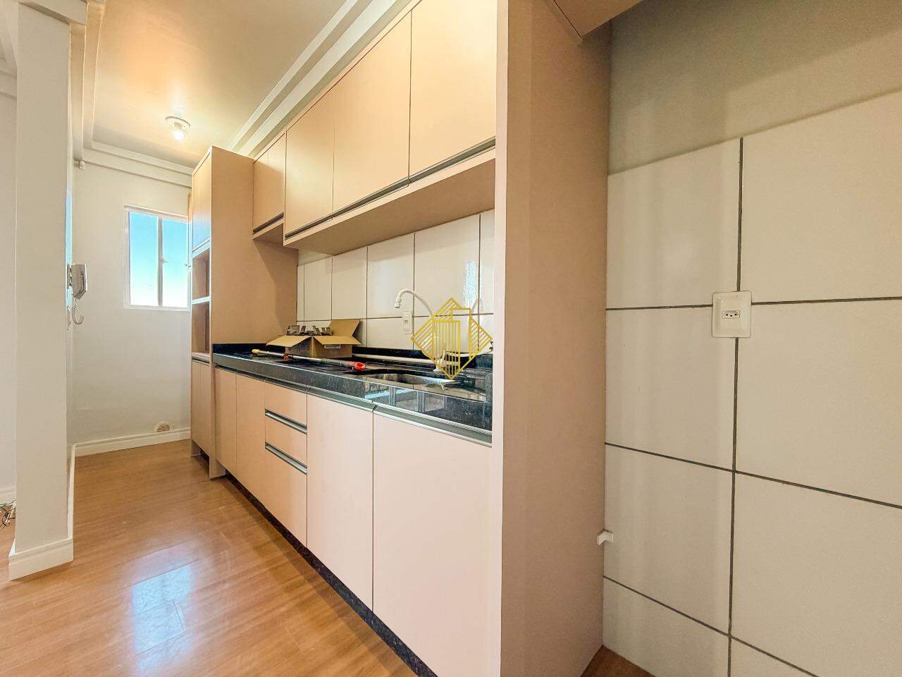 Apartamento à venda no Universitário: 