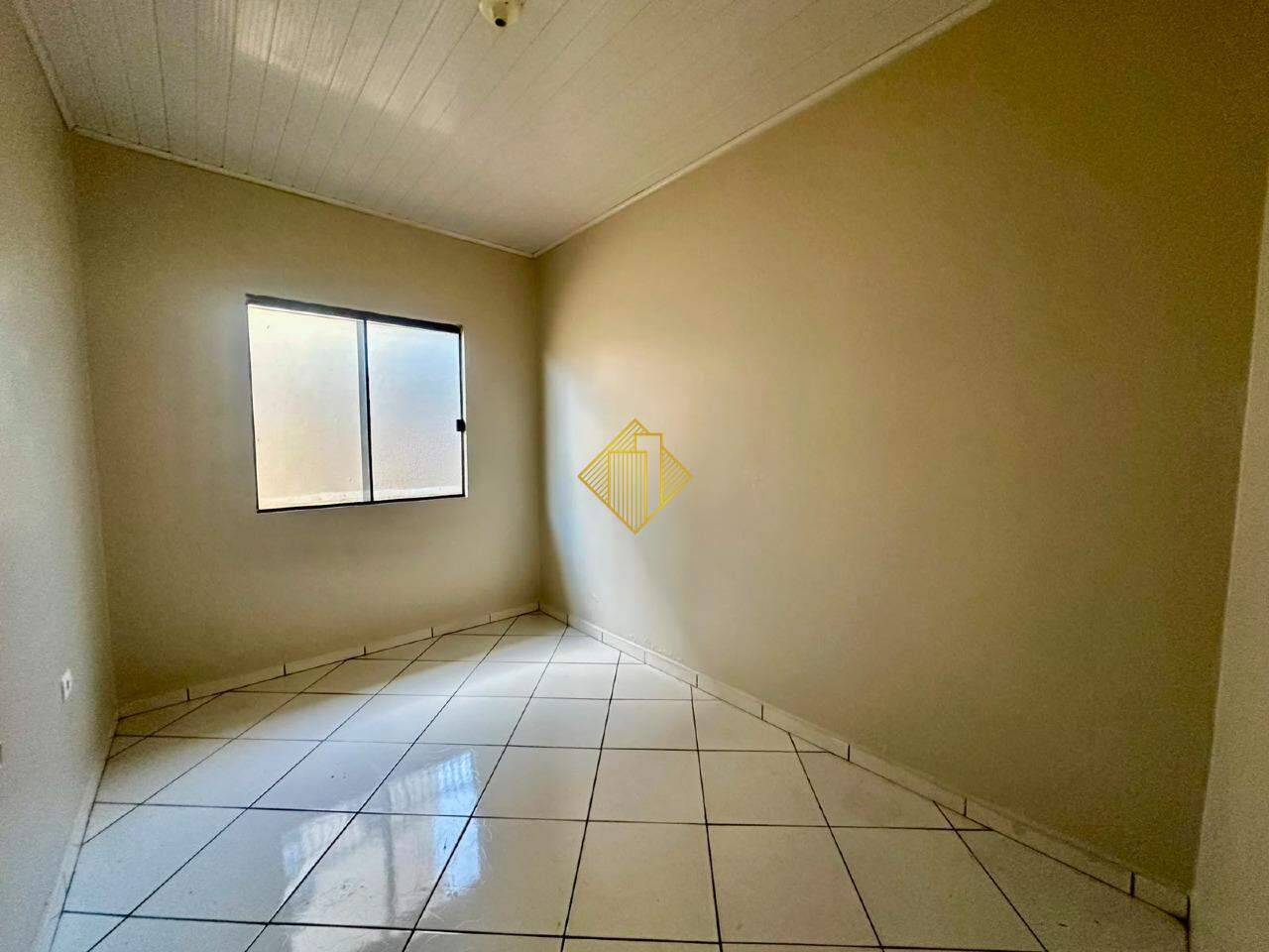Casa para aluguel no Coqueiral: QUARTO 2