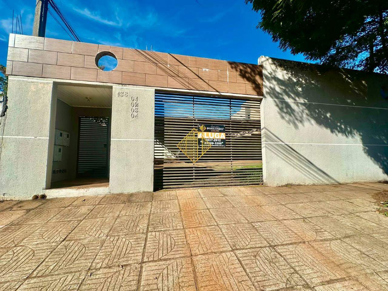 Casa para aluguel no Coqueiral: 
