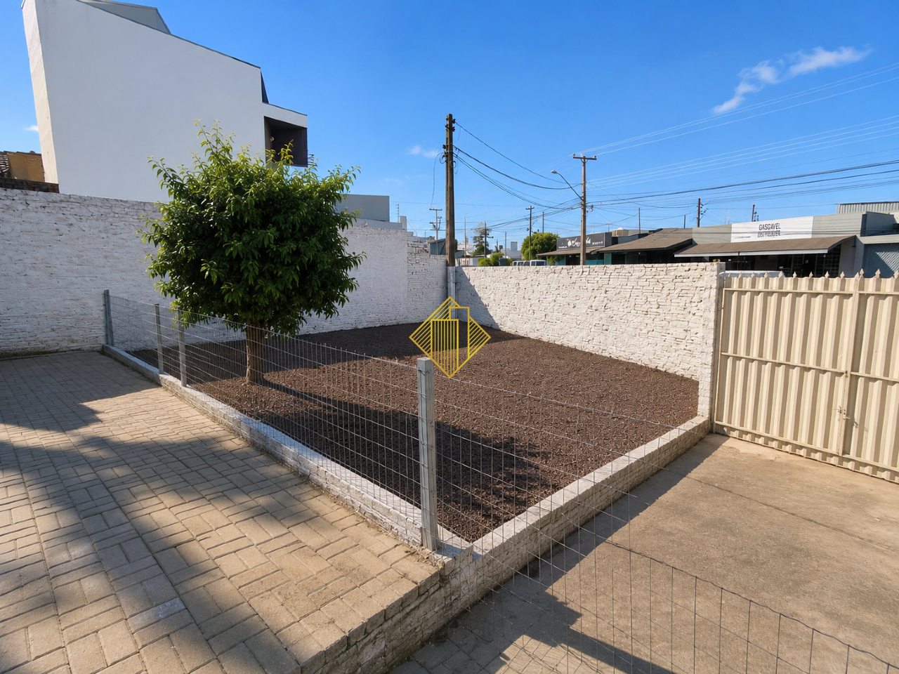 Lote à venda no Neva: 