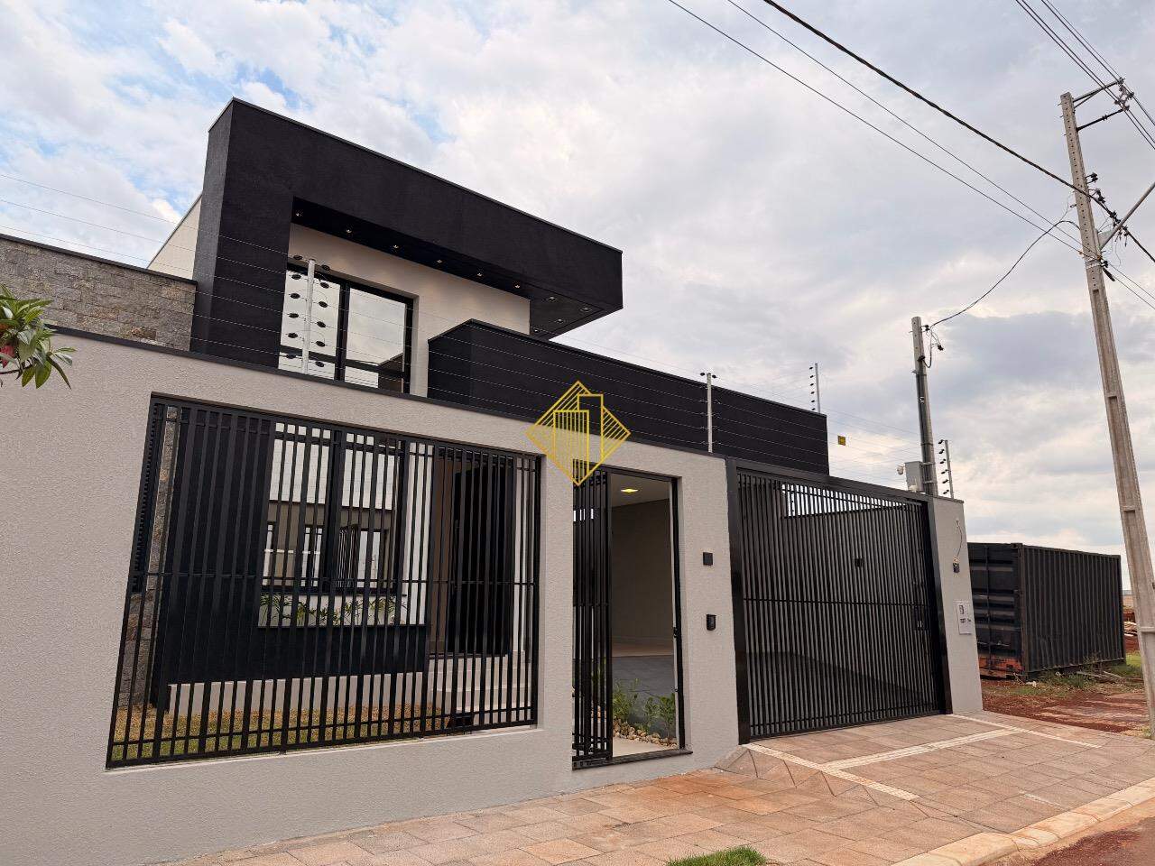 Casa à venda no Recanto Tropical: 