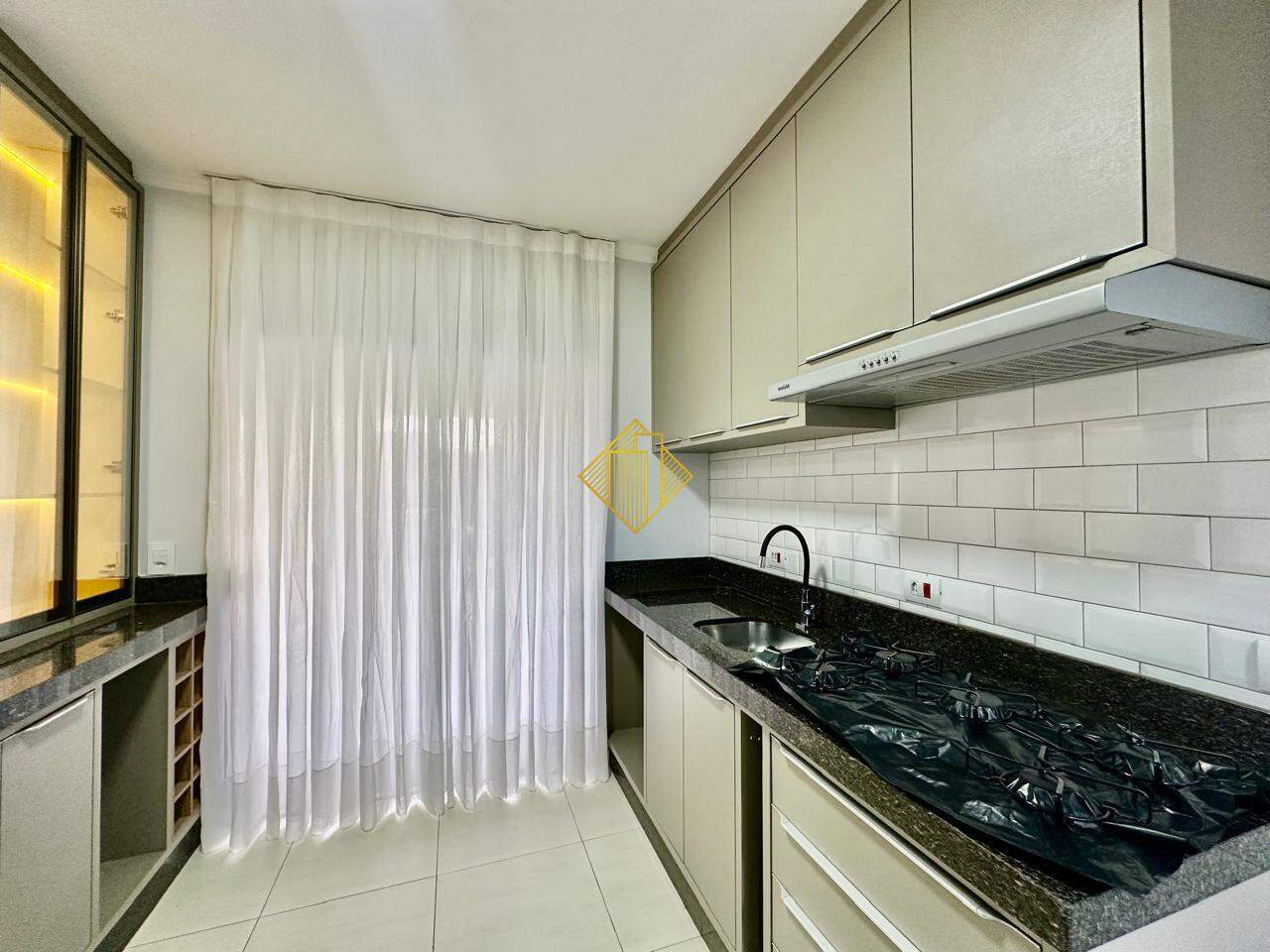 Casa para aluguel no Santa Cruz: 