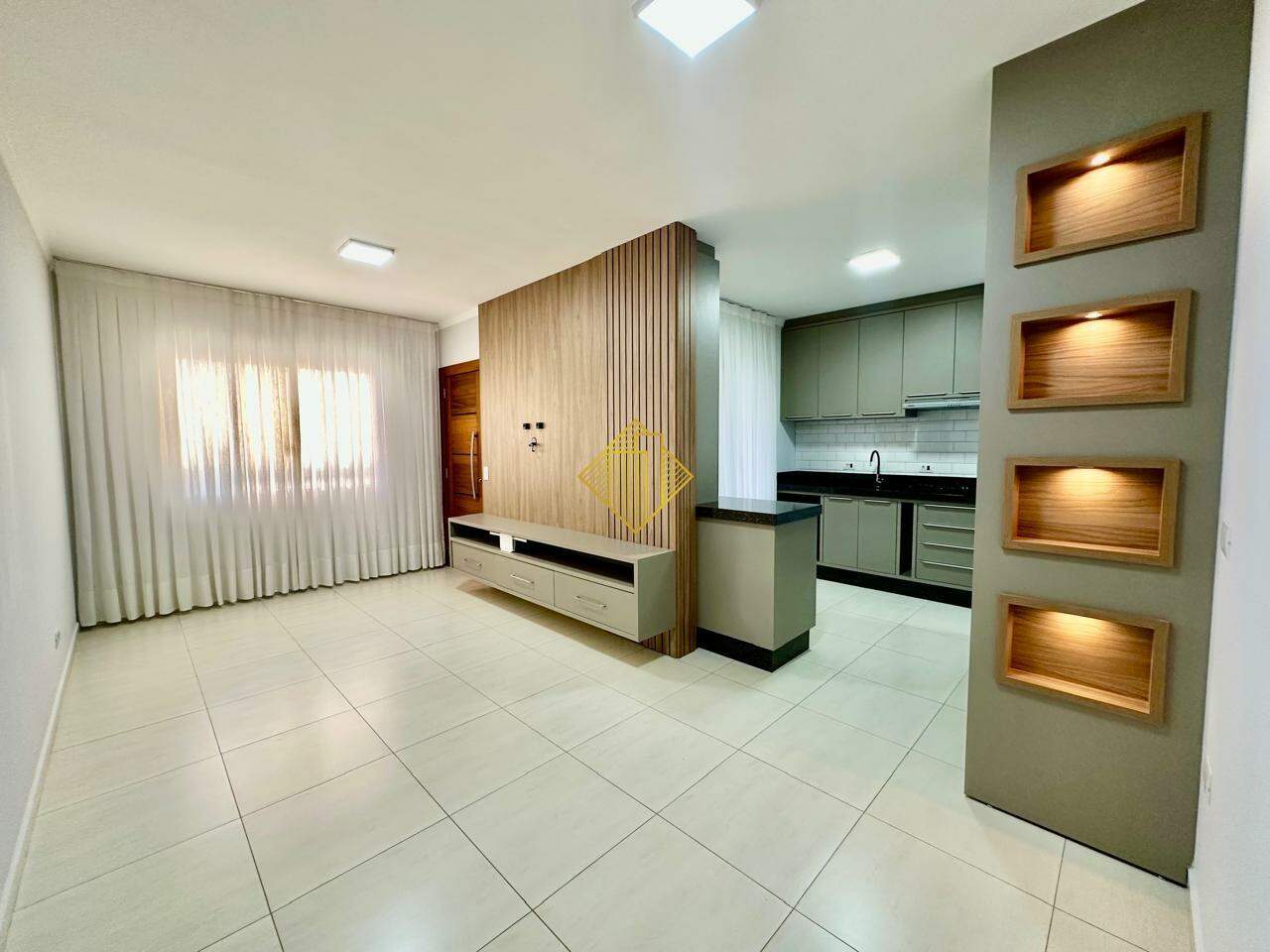 Casa para aluguel no Santa Cruz: 