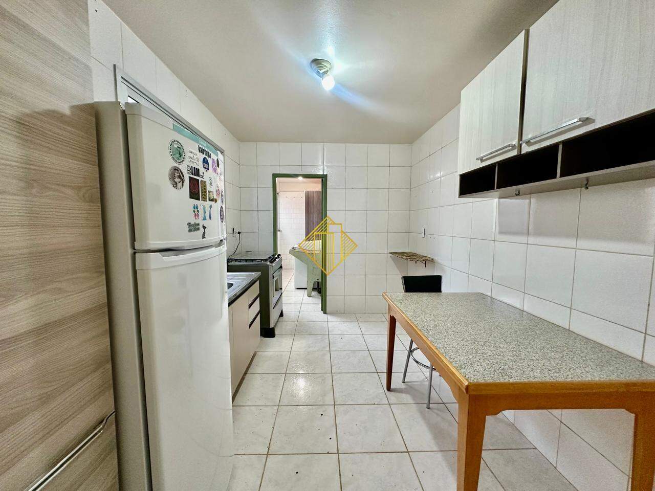 Apartamento para aluguel no Coqueiral: 