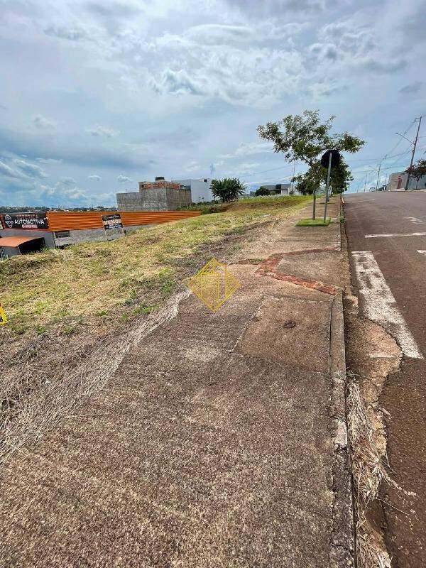 Lote à venda no Jardim Veredas: 