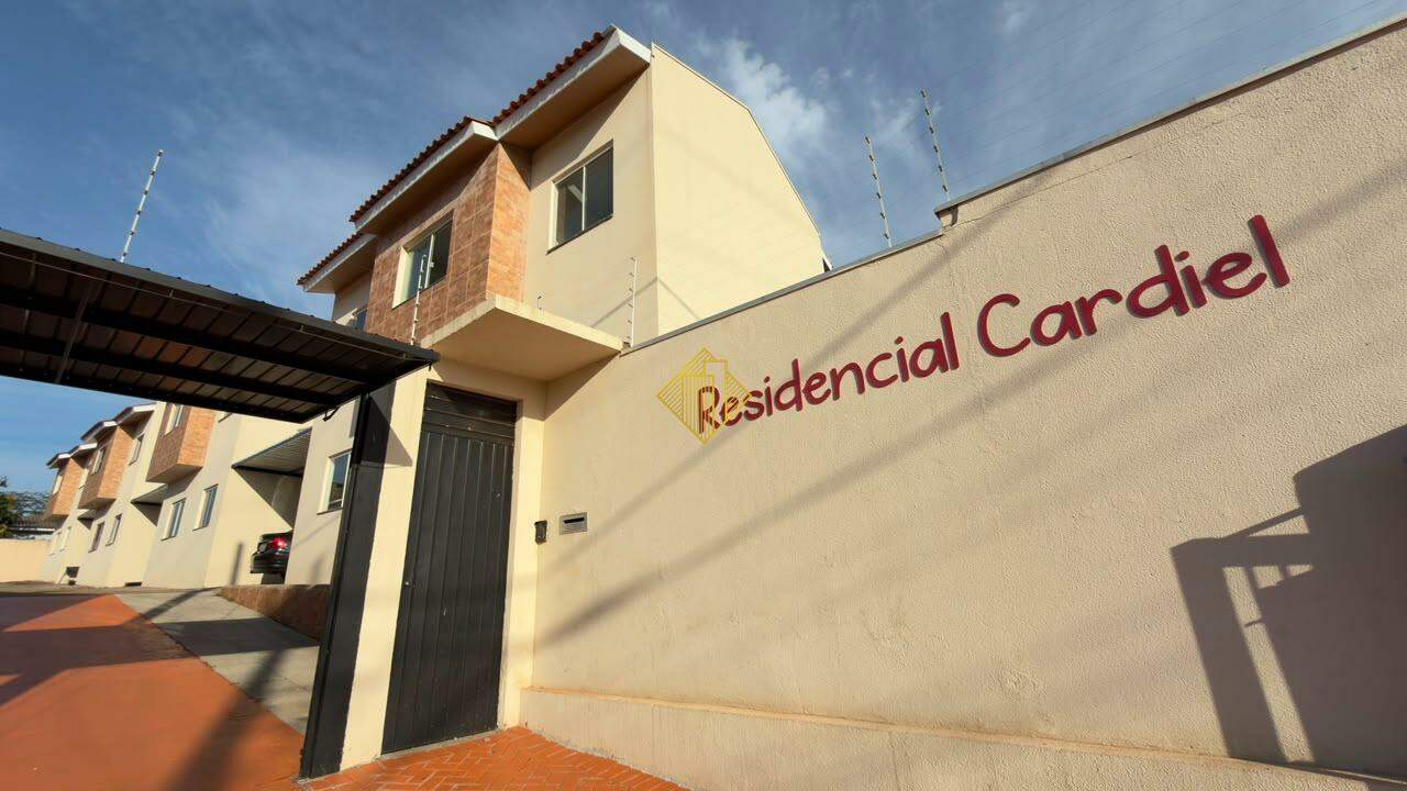 Sobrado à venda no Floresta: 