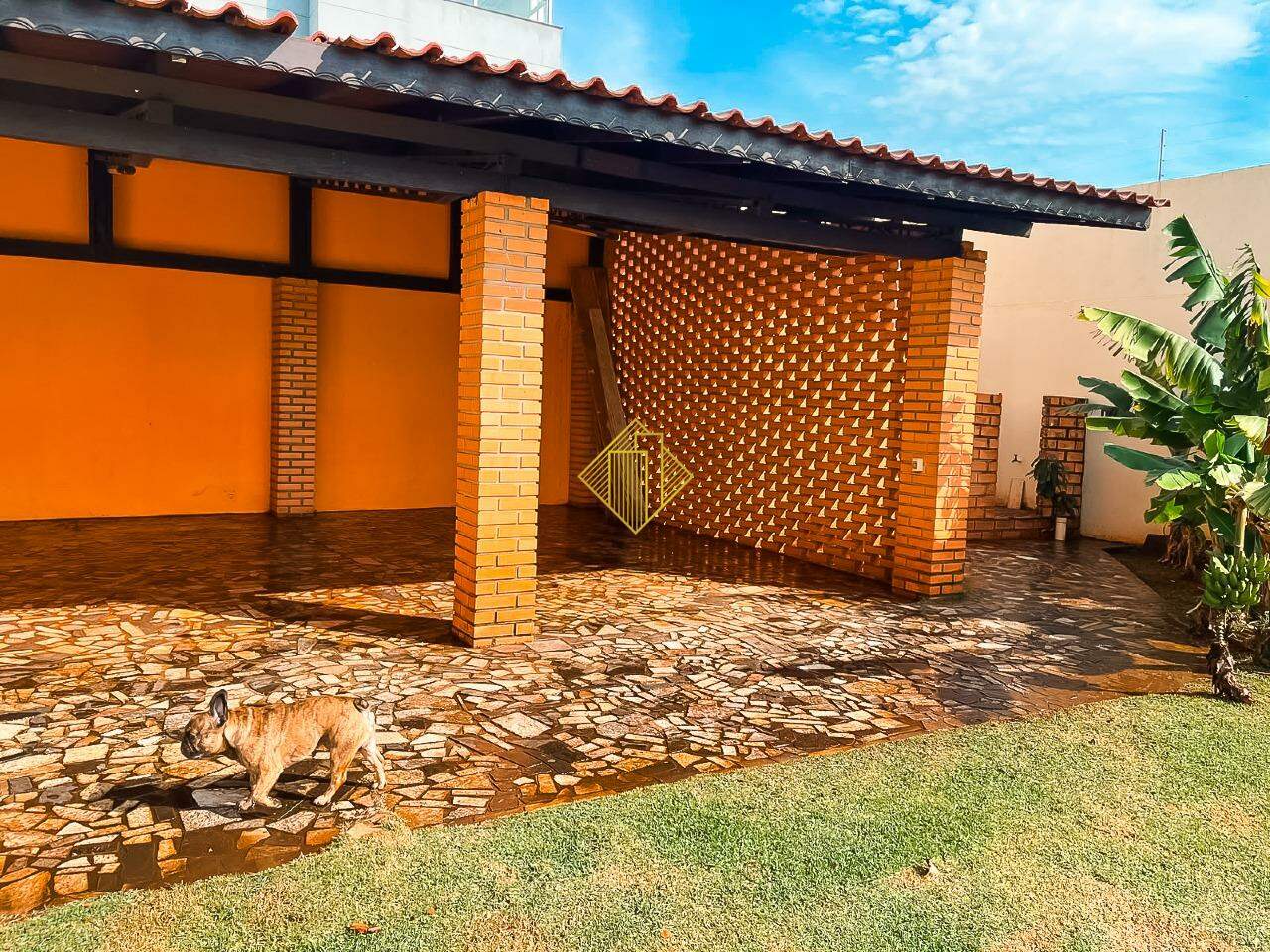 Sobrado à venda no Lancaster: 