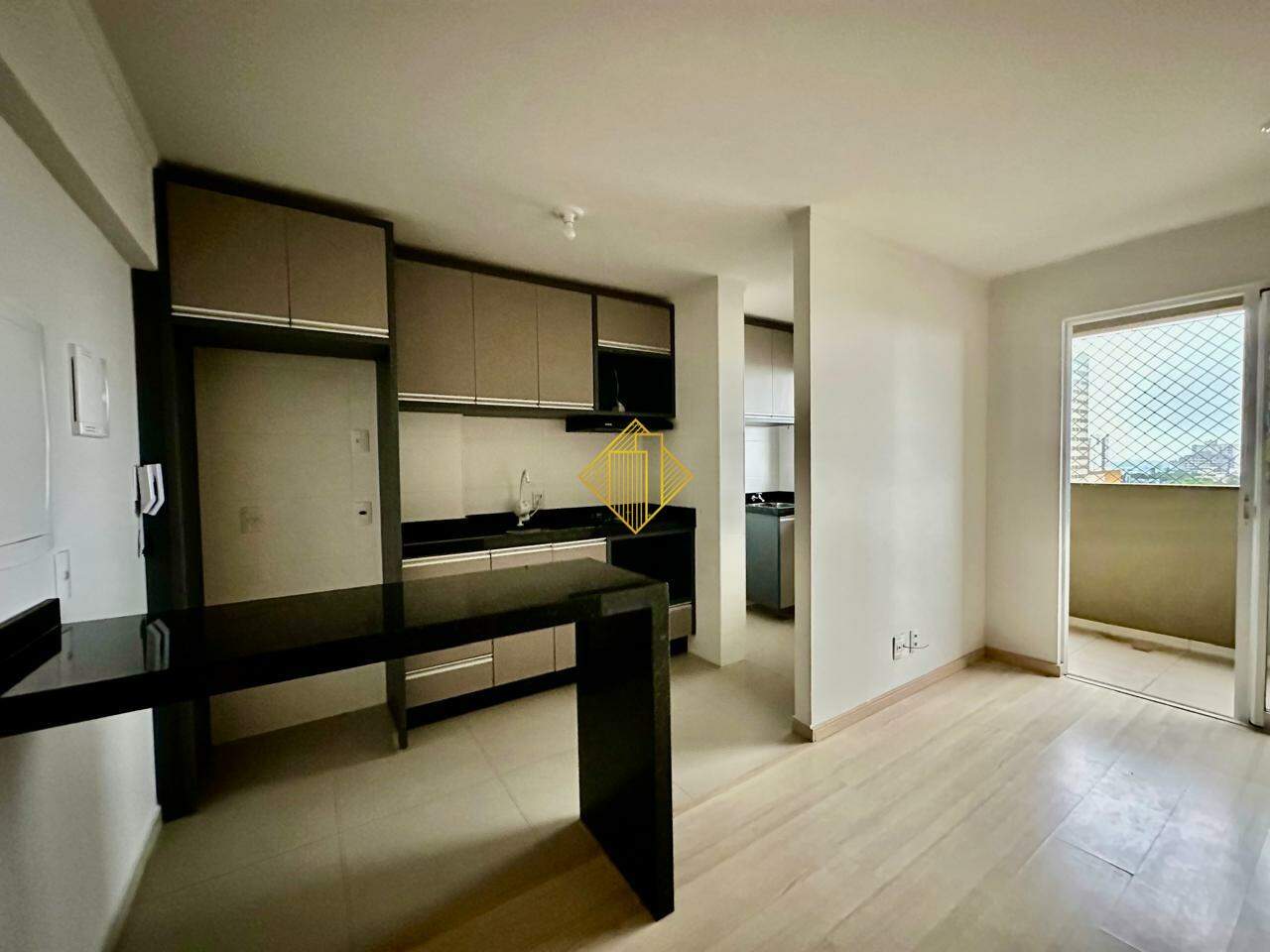 Apartamento para aluguel no Centro: 