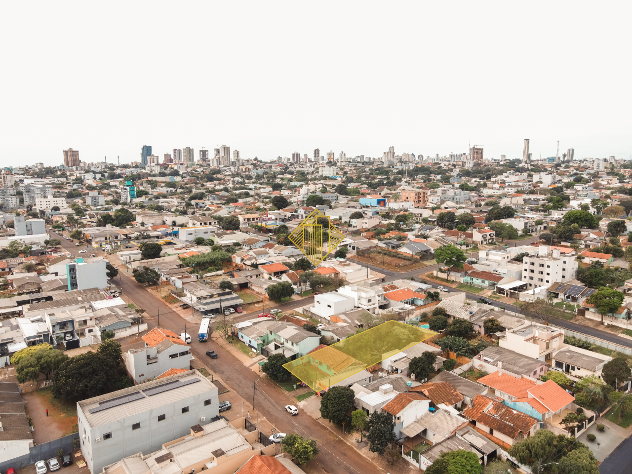 Terreno à venda no Coqueiral: 