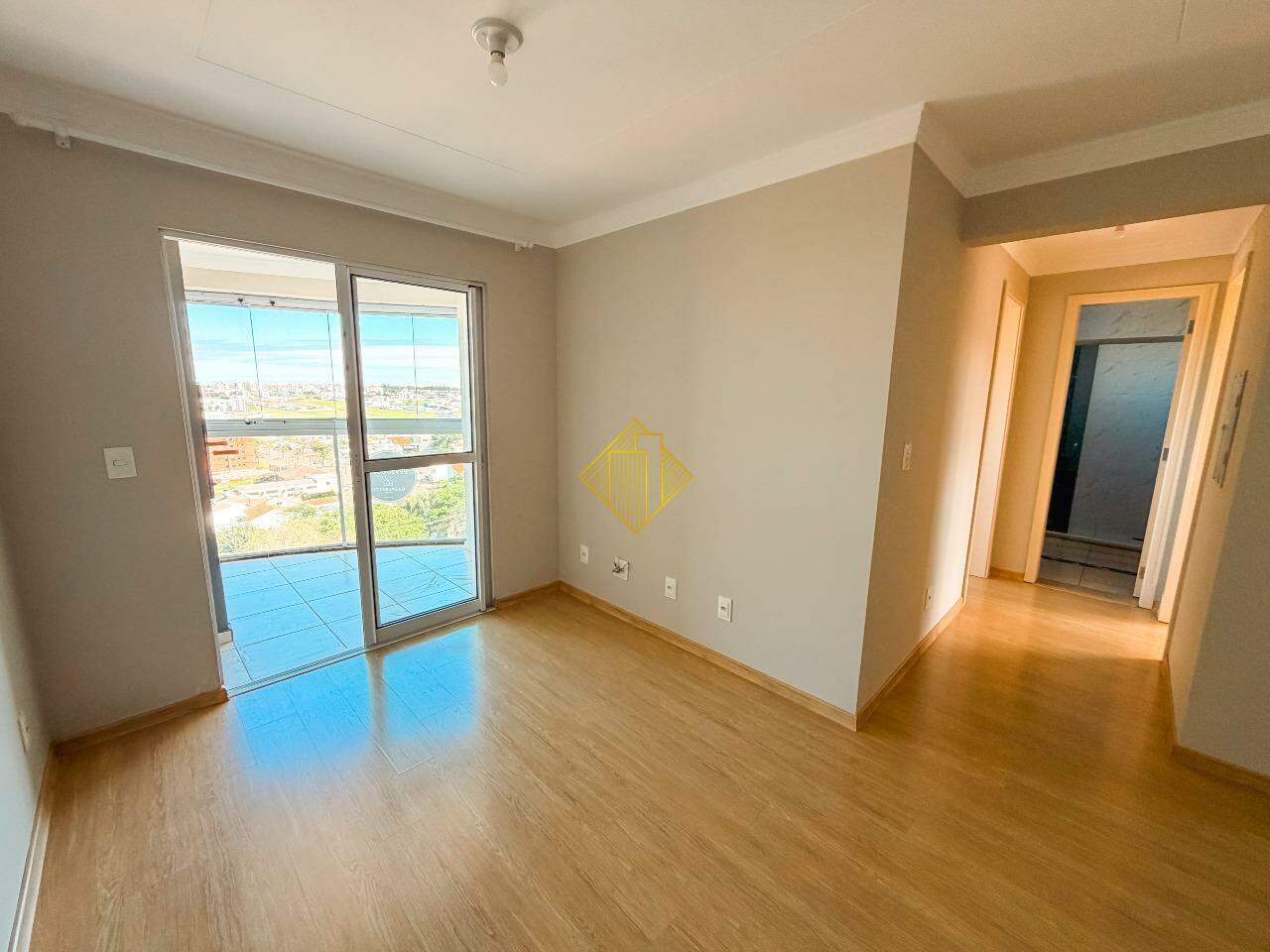 Apartamento à venda no Coqueiral: 
