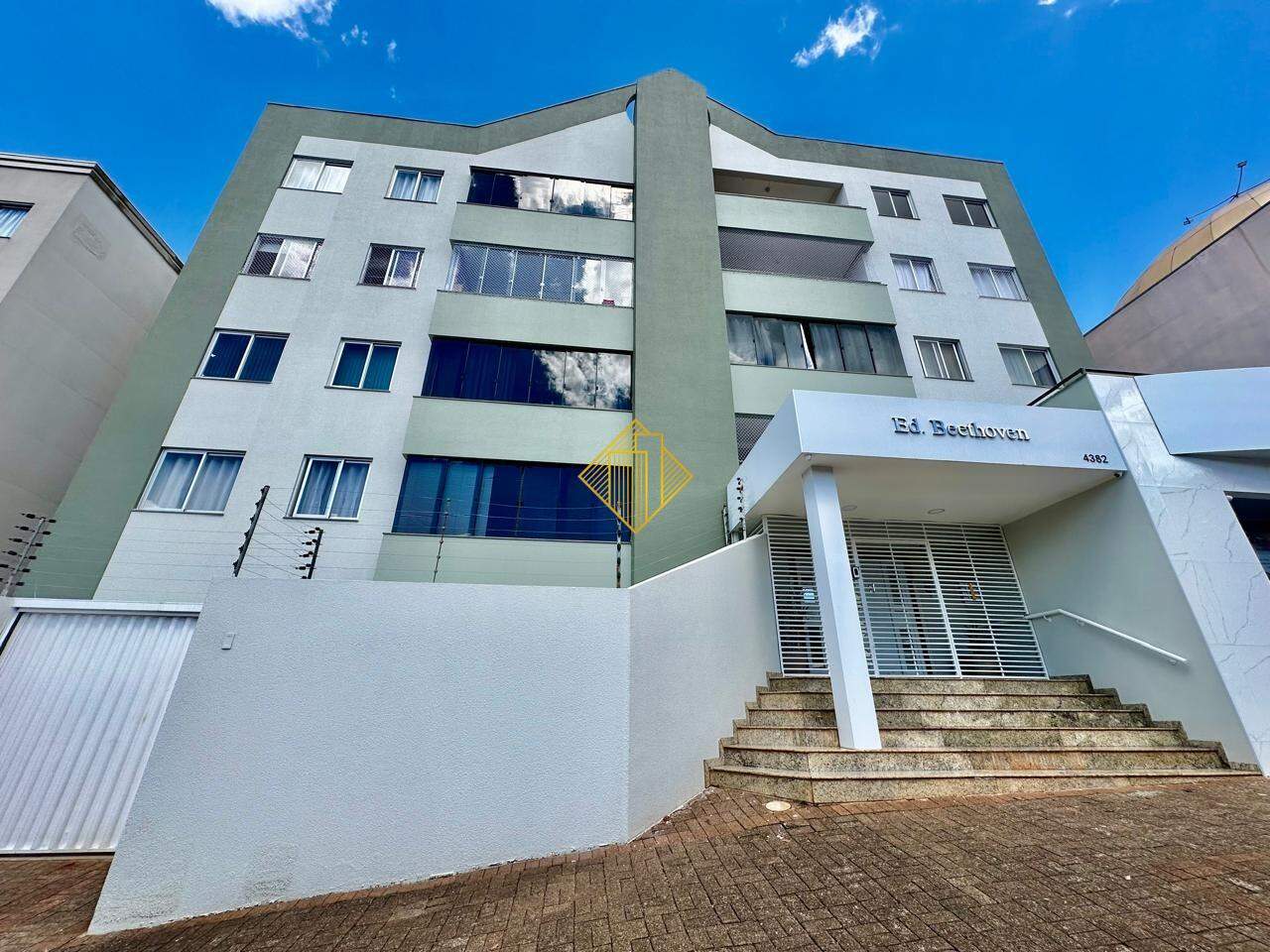 Apartamento para aluguel no Centro: 