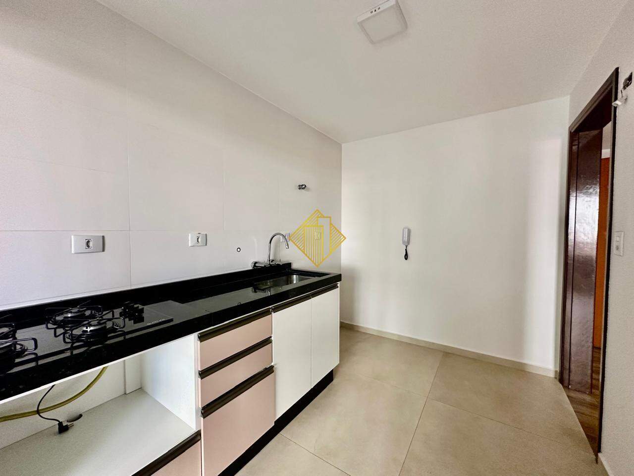 Apartamento para aluguel no Centro: 