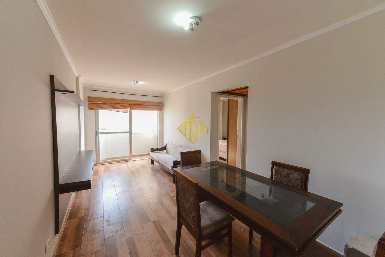 Apartamento para aluguel no Centro: Sala