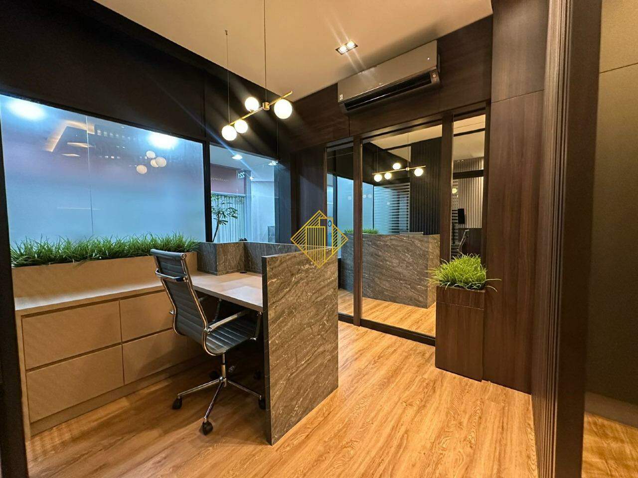 Sala Comercial para aluguel no Centro: 