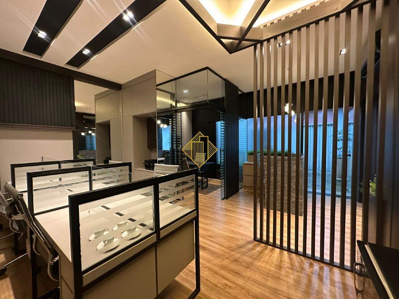 Sala Comercial para aluguel no Centro: 