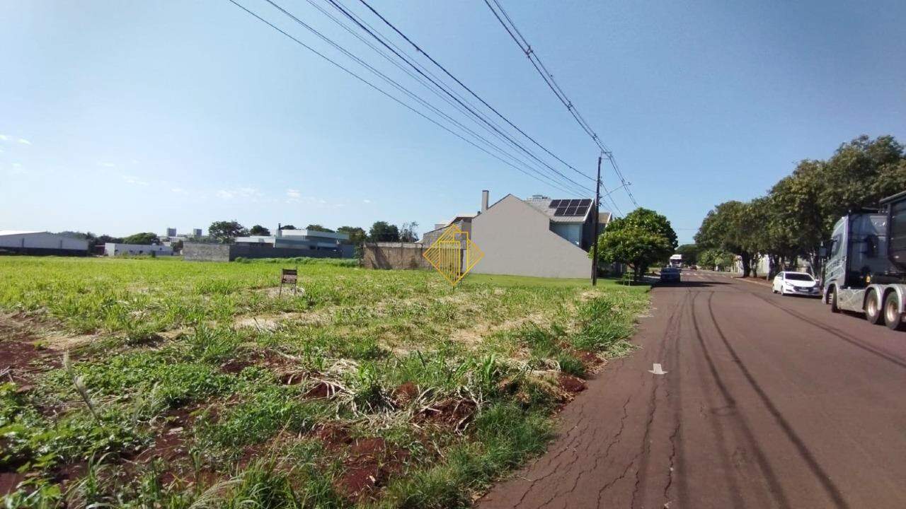 Lote à venda no Vila Industrial: 