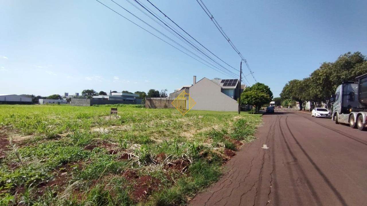Lote à venda no Vila Industrial: 