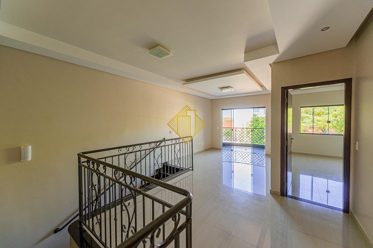 Sobrado para aluguel no Recanto Tropical: 