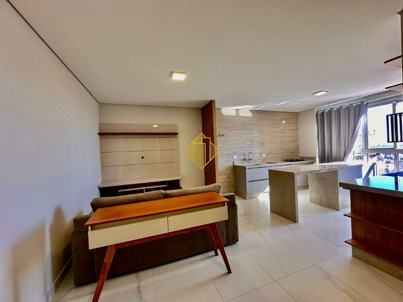 Apartamento para aluguel no Centro: 