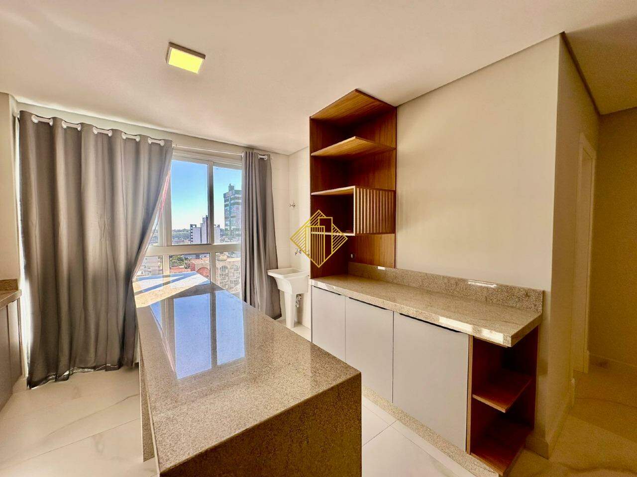 Apartamento para aluguel no Centro: 