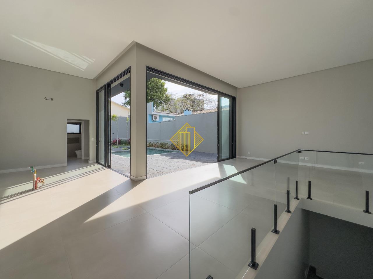 Casa à venda no Região do Lago: 