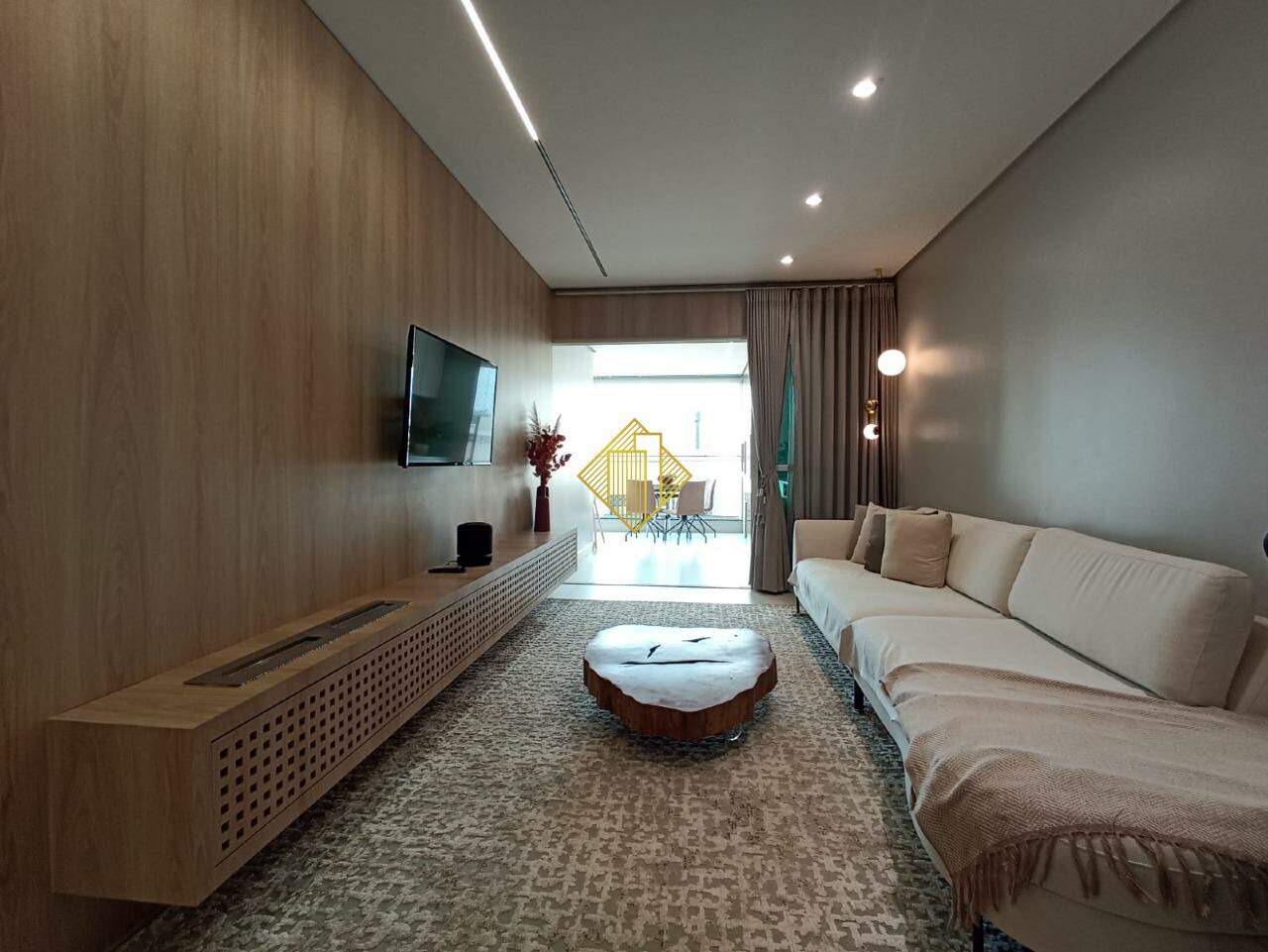 Apartamento para aluguel no Centro: 