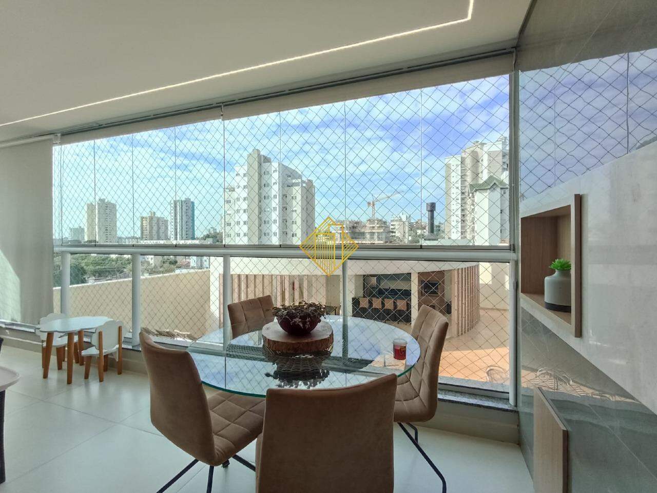 Apartamento para aluguel no Centro: 