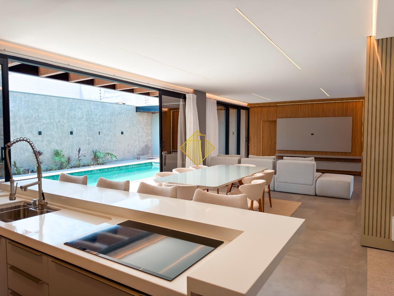 Sobrado à venda no Recanto Tropical: 