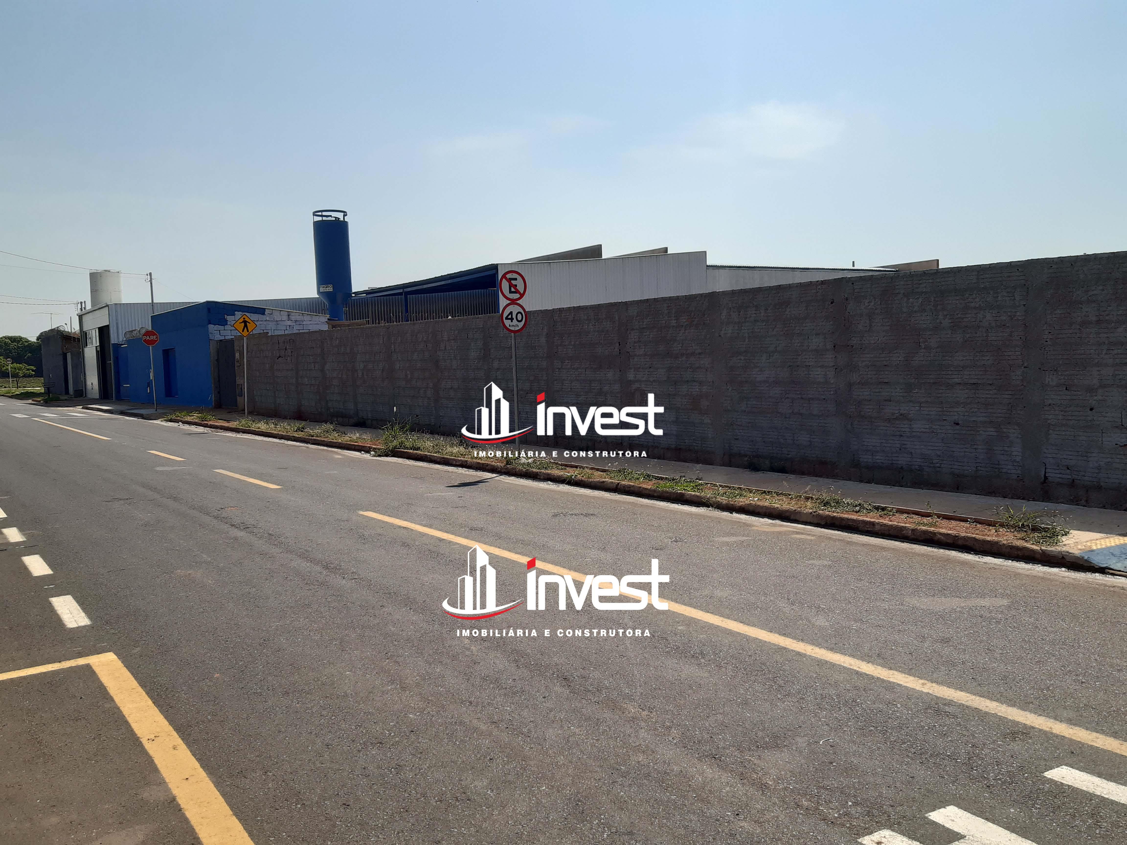 Terreno/Área à venda no Laranjeiras, Parque das: 