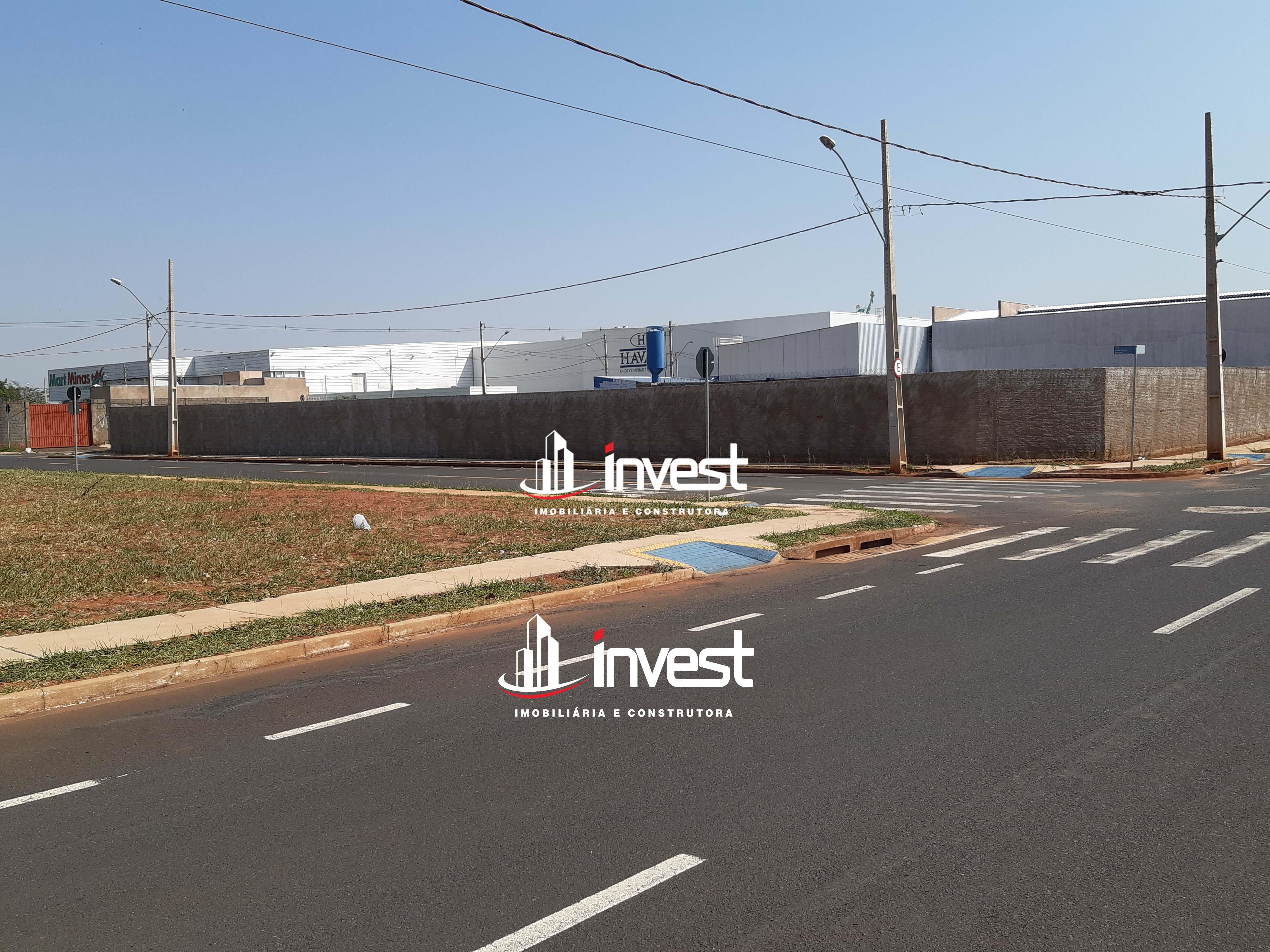 Terreno/Área à venda no Laranjeiras, Parque das: 