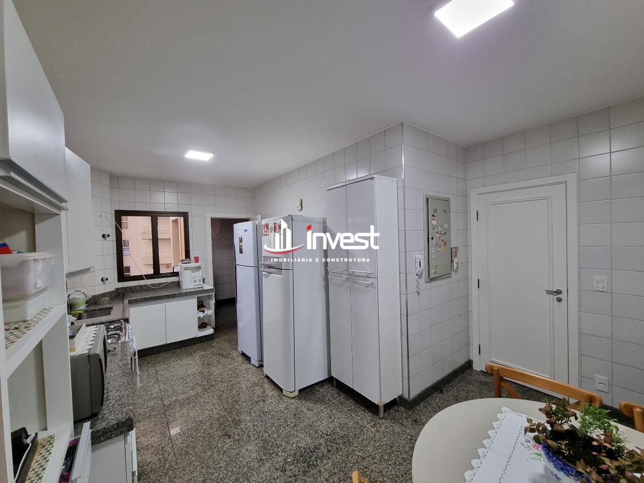 Apartamento à venda no Mercês: 