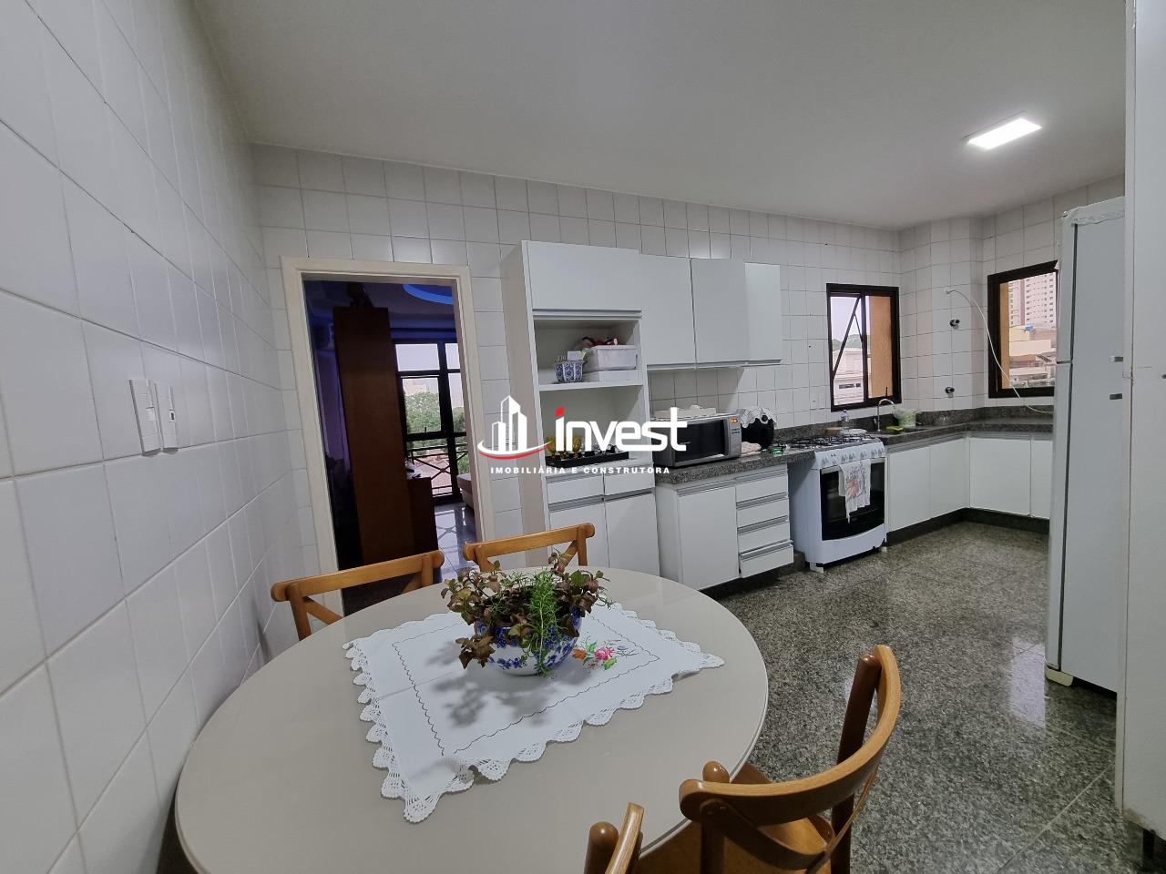 Apartamento à venda no Mercês: 