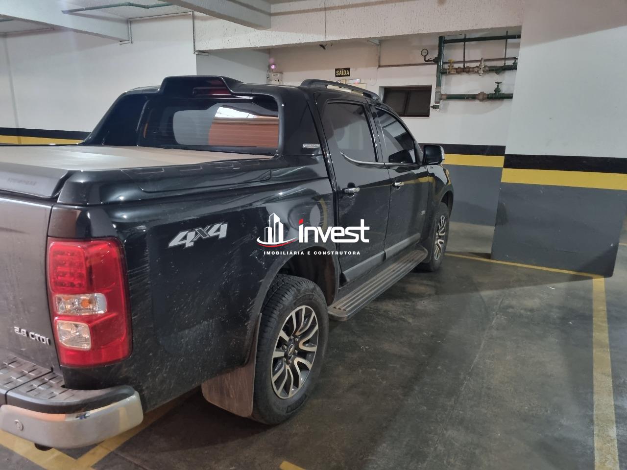 Apartamento à venda no Mercês: 